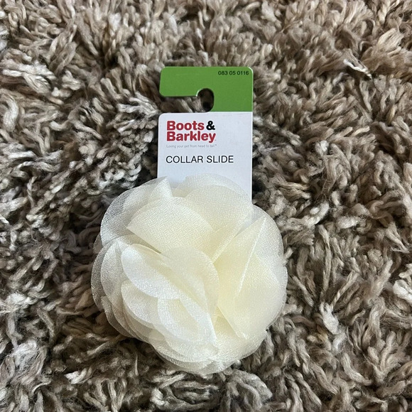 NWT Boots and Barkley collar‎ slide - Picture 1 of 2